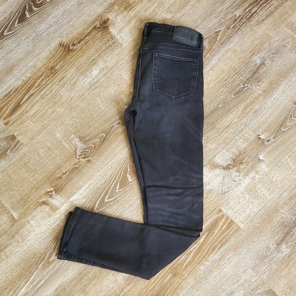 Black denim American Eagle airflex+ 30x33